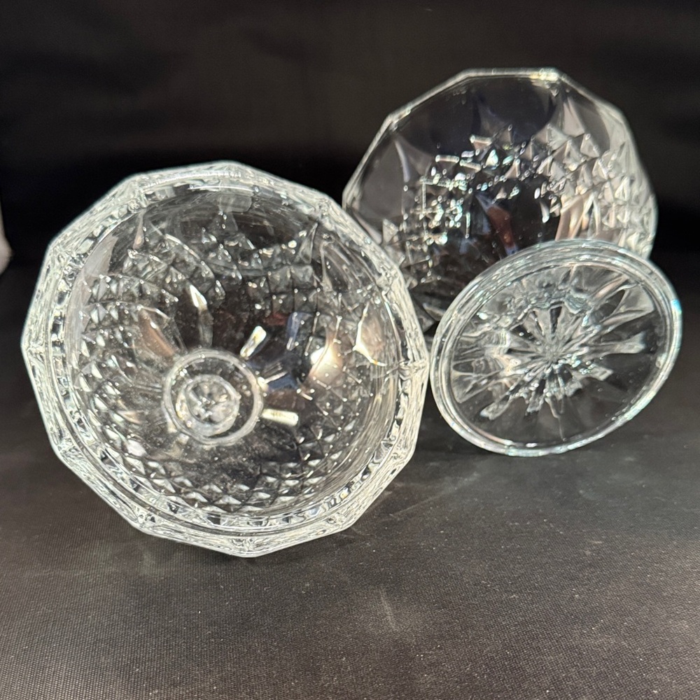 Elegant Clear Glass Candy Dish - Picture 3 of 6
